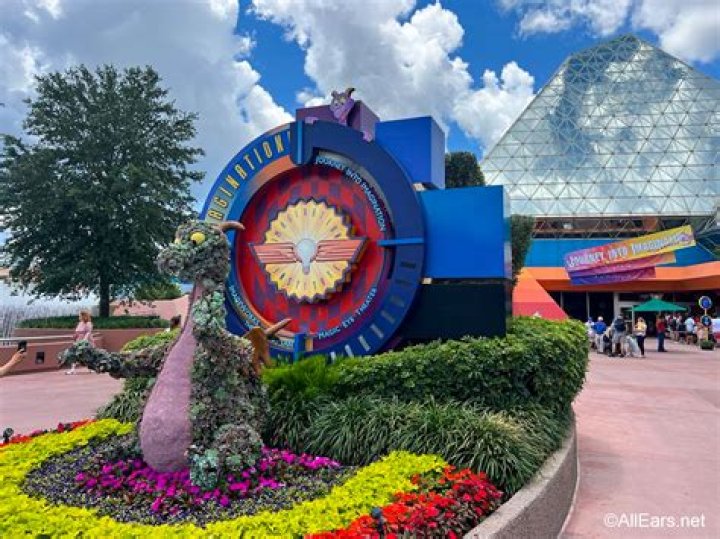Can you meet figment at Disney World?