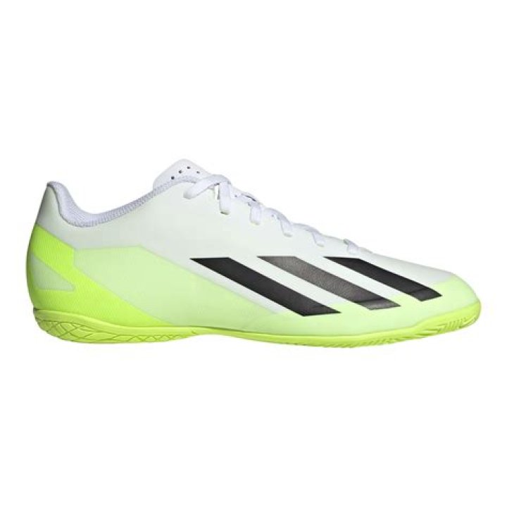 Can you wear indoor soccer shoes casually?