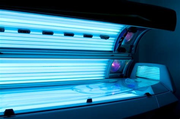 Do tanning beds make teeth whiter?