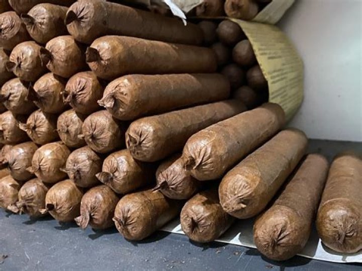 Does Cuba import tobacco?