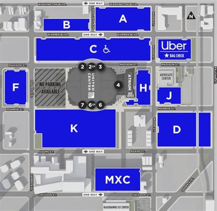 Does United Center Parking take credit cards?