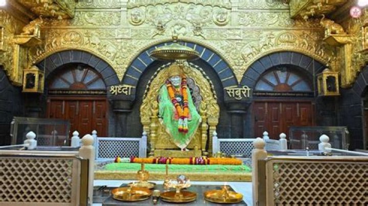 How can I reach Shirdi Sai Baba temple from Chennai?