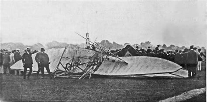 How did Charles Rolls die?