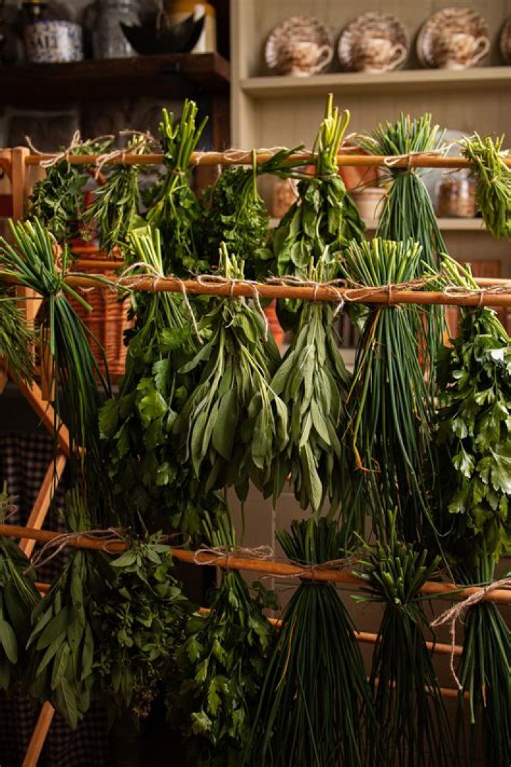 How do you make herbs last longer in the fridge?