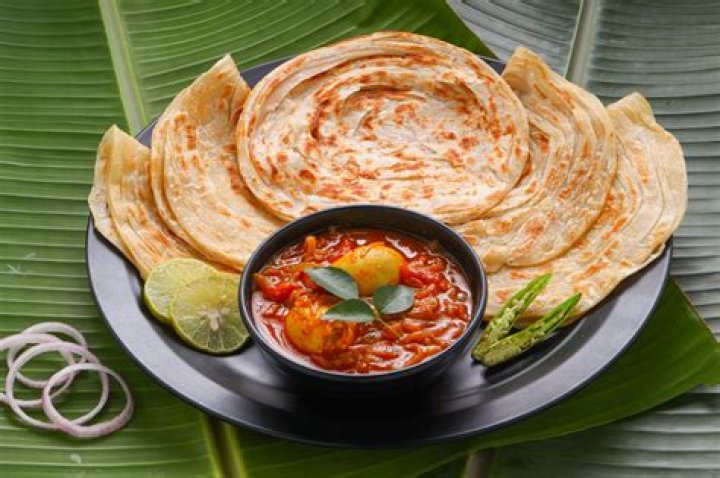 How do you make warm paratha?