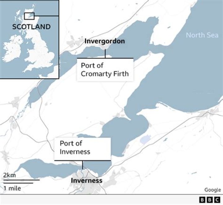 How far is Cromarty from Inverness?