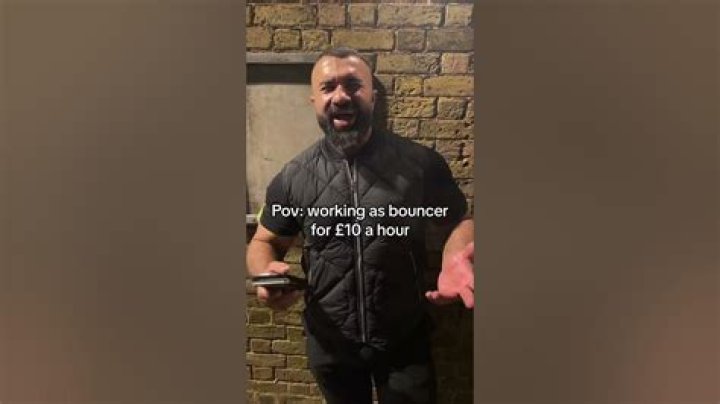 How much do bouncers get paid?