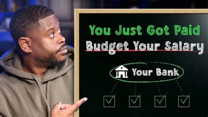 How much do you get paid to work in a prison?