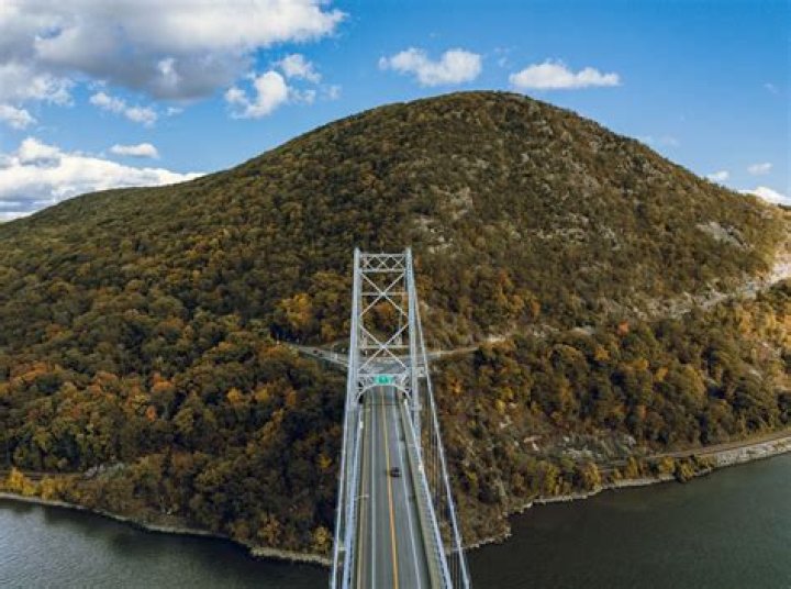 How much is Bear Mountain Bridge toll?