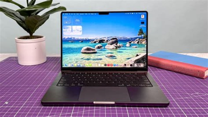 How much is it to lease a Macbook Pro?