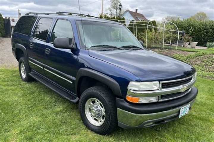 How much was a 2001 Suburban brand new?