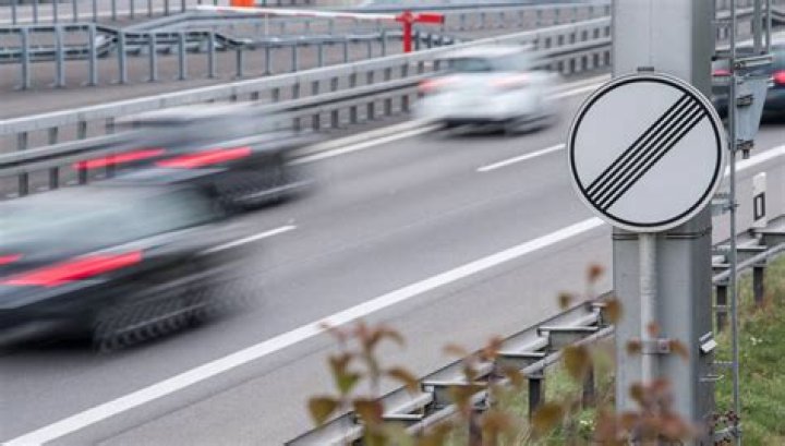 In welchem Land gibt es keine Geschwindigkeitsbegrenzung?