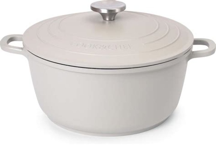 Is Cuisinart Dutch oven lid oven safe?