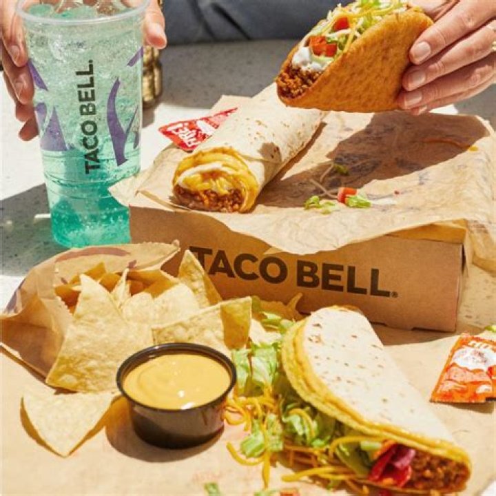 Is the $5 Nacho box back at Taco Bell?