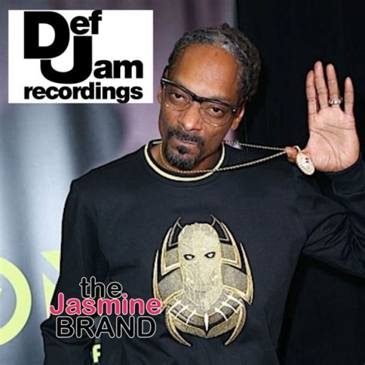 Was Run DMC signed to Def Jam?