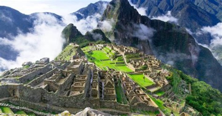 What are three accomplishments of the Incas at Machu Picchu?