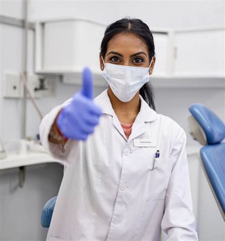 What countries have dental hygienists?