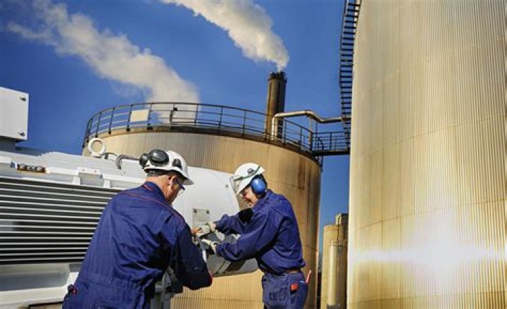 What is a plant operator salary in Kenya?