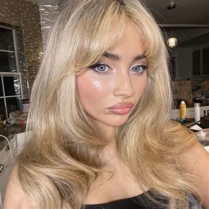 What is Kylie Jenner's real hair color?