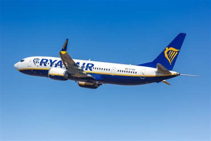 What is Ryanair like to fly with?