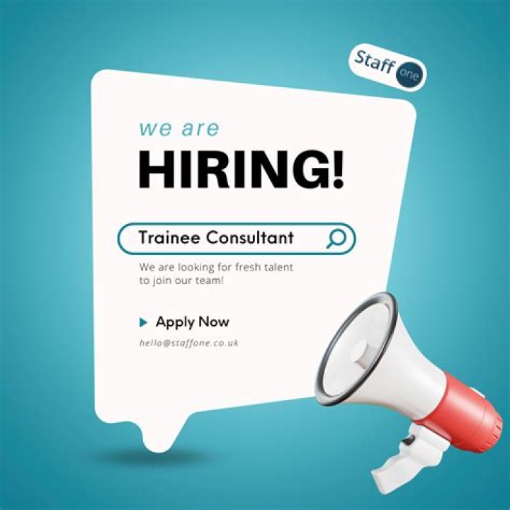 What is trainee consultant?