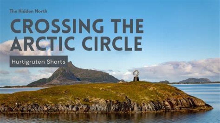 What time does hurtigruten cross the Arctic Circle?
