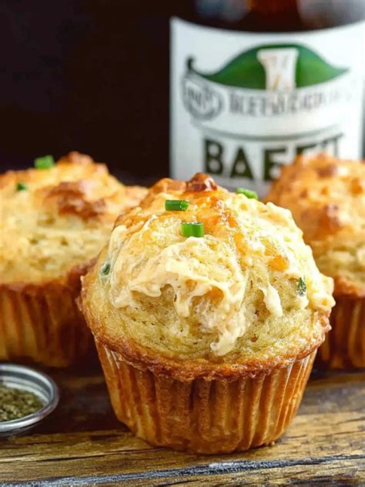What type of beer is best for beer cheese?
