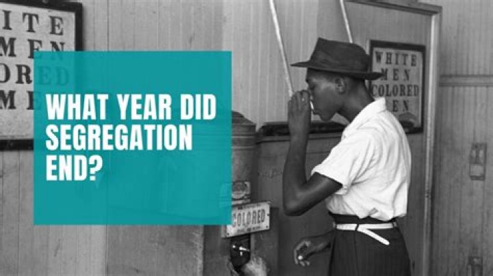 When did segregation start in Chicago?