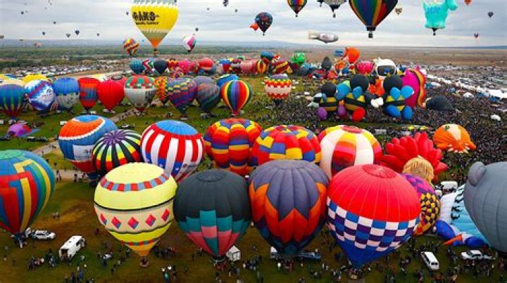 Where in New Mexico is the hot air balloon festival?