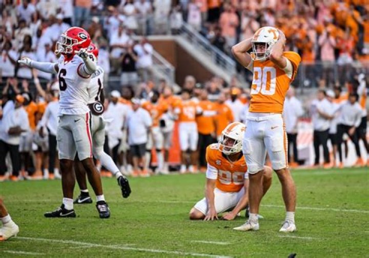 Who is Georgia's kicker?