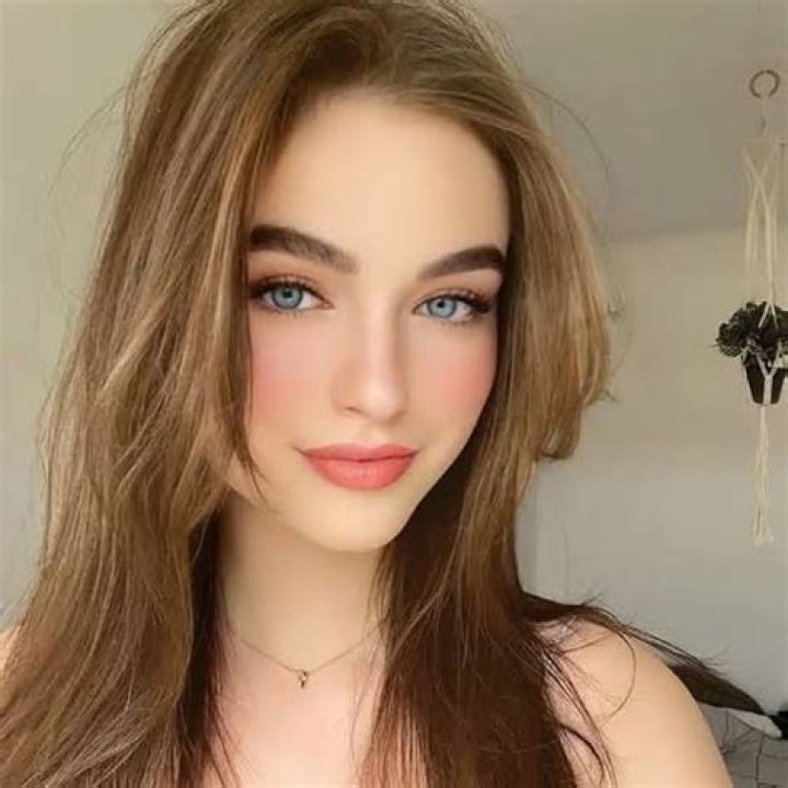 Who is the cutest girl in Tik Tok?