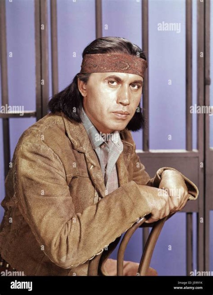 Who played Cochise on TV?