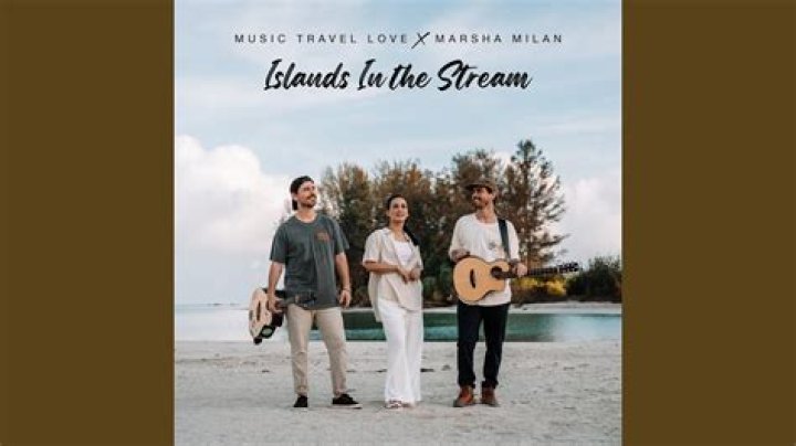 Who sang the song Islands In The Stream?
