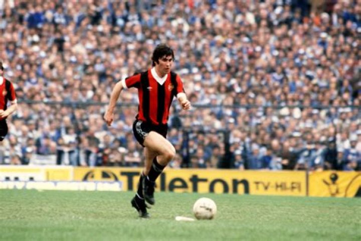 Who scored in the 1981 FA Cup final?