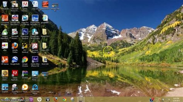 Why can't I change the desktop background on Windows 7?