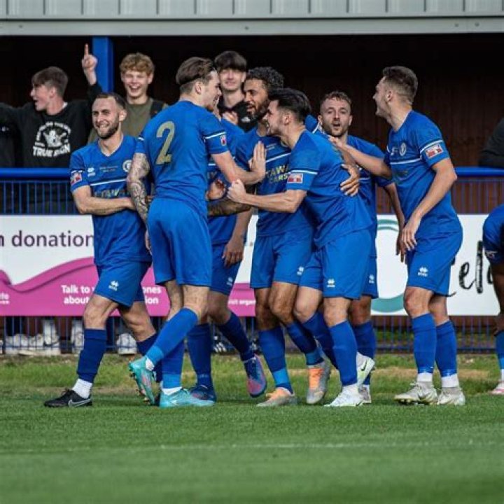 Why did Bury FC go bust?